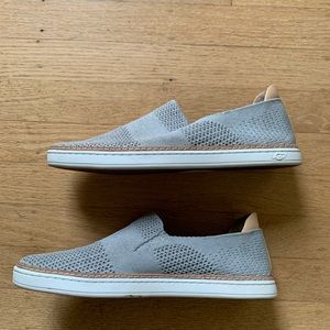 Ugg Sammy Slip On Sneaker in sparkly Grey women’s size 9.5